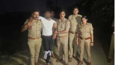Photo of मुठभेड़ में दो लुटेरे गिरफ्तार, गोली लगने से घायल