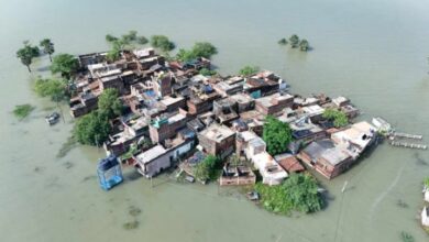 Photo of बिहार: हरूहर नदी ने बनाया हजारों को जलकैदी, 24 गांवों में बाढ़ जैसे हालात