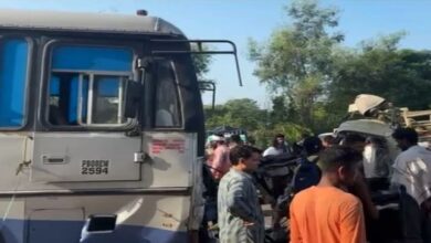 Photo of जालंधर में भीषण सड़क हादसा: बस ड्राइवर को आई नींद, छोटा हाथी को मारी टक्कर