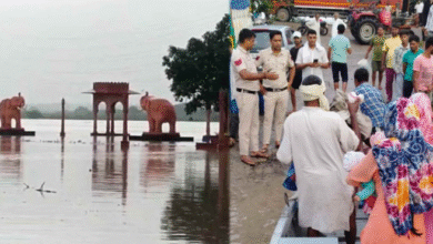 Photo of दिल्ली: घाट डूबे, निचले इलाकों में भरा पानी; खतरे के निशान से इतनी ऊपर यमुना