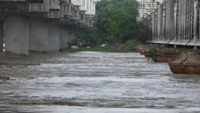 Photo of यमुना खतरे के निशान से ऊपर, दिल्ली में बाढ़ की आशंका