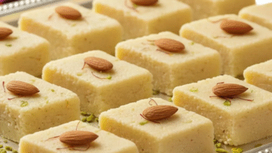 Photo of मुंह में घुल जाने वाली ‘मावा बर्फी’ की यह रेसिपी है बेहद आसान, नवरात्र में जरूर करें ट्राई