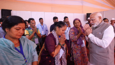 Photo of प्रधानमंत्री से मिलकर भावुक हुए धराली के आपदा प्रभावित