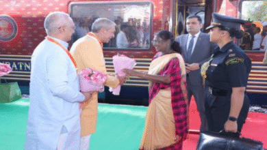 Photo of यूपी: बांके बिहारी मंदिर पहुंचीं राष्ट्रपति द्रौपदी मुर्मू