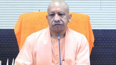 Photo of 18 अक्तूबर को यूपी में सड़क पर उतरेंगे राज्य कर्मचारी, सीएम से की ये मांग