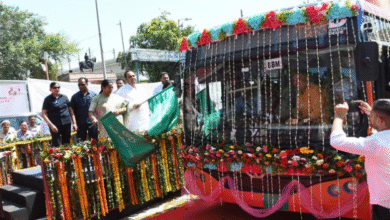 Photo of दिल्ली से इंटर-स्टेट बस की 18 साल बाद वापसी, सीएम रेखा गुप्ता ने दिखाई हरी झंडी