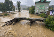 Photo of जम्मू-कश्मीर: भारी बारिश से कई ऐतिहासिक मंदिर क्षतिग्रस्त