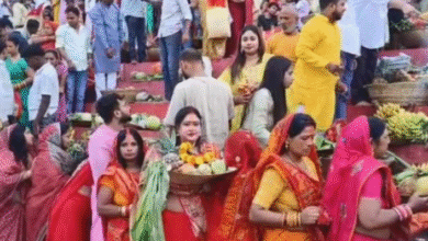 Photo of बिहार: उदीयमान सूर्य को अर्घ्य के साथ संपन्न हुआ लोक आस्था का महापर्व