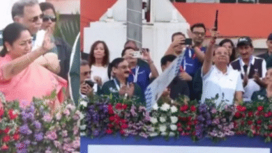 Photo of केंद्रीय मंत्री मंडाविया ने वेदांता दिल्ली हाफ मैराथन को हरी झंडी दिखाई