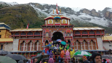 Photo of उत्तराखंड: तीन धामों के बाद अब बदरीनाथ के कपाट होंगे बंद