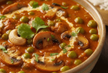 Photo of लंच हो या डिनर, ‘मटर मशरूम मसाला’ की ये आसान रेसिपी जीत लेगी सबका दिल