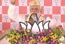 Photo of पीएम मोदी ने धर्म के अपमान पर राहुल गांधी, लालू यादव को घेरा