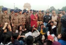 Photo of दिल्ली: इंडिया गेट प्रदर्शन मामले में माओवादी कनेक्शन का आरोप