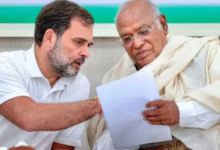 Photo of बिहार में हार के बाद कांग्रेस में हलचल, खरगे से मिलने क्यों पहुंचे राहुल गांधी