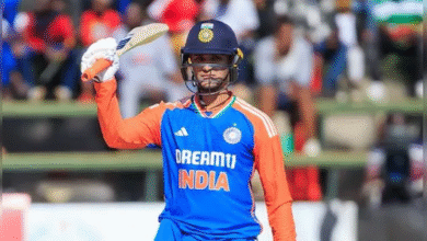 Photo of 32 गेंद पर शतक, 16 छक्के…अभिषेक शर्मा ने बल्ले से उड़ाया गर्दा