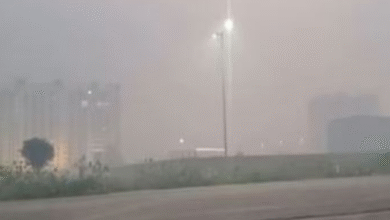 Photo of जहरीली हवा में सांस लेने को मजबूर दिल्लीवासी