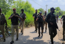 Photo of किश्तवाड़ में आतंकियों और सुरक्षाबलों के बीच मुठभेड़