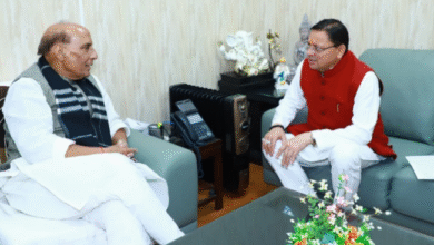 Photo of उत्तराखंड: सीएम धामी ने रक्षा मंत्री के सामने रखीं महत्वपूर्ण मांगें