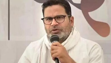 Photo of बिहार: मतदान से एक दिन पहले प्रशांत किशोर को बड़ा झटका