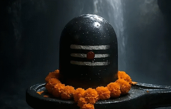 Photo of वैकुंठ चतुर्दशी पर करें शिवलिंग से जुड़े ये उपाय