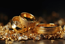 Photo of मजबूत मांग के बीच सोने की कीमत बढ़ी, चांदी 808 रुपये सस्ती