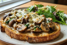 Photo of ब्रेकफास्ट के लिए मिनटों में तैयार करें प्रोटीन से भरपूर मशरूम टोस्ट