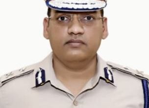 Photo of रोहतक: एडीजीपी के गनमैन के मोबाइल फोन में मिला आईजी कार्यालय का रिकाॅर्ड