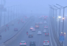 Photo of दिल्ली, यूपी और बिहार समेत पूरे उत्तर भारत में कड़ाके की ठंड, हर तरफ घने कोहरे की चादर