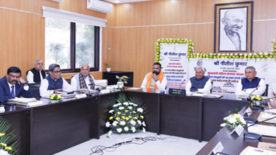 Photo of  कई विभागों में नौकरियां, आठवीं पास को भी जॉब; बिहार कैबिनेट से वकीलों को तोहफा