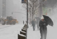 Photo of अमेरिका में बर्फीले तूफान से अबतक 30 लोगों की मौत, लाखों घरों में बिजली गुल