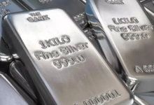 Photo of चांदी में रिकॉर्ड तेजी के बीच बड़ी चेतावनी, बजट के बाद गिर सकते हैं दाम