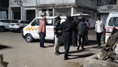 Photo of पटना: तेज रफ्तार हाइवा ने बाइक सवार युवकों को कुचला, एक की मौत, दूसरे की हालत गंभीर