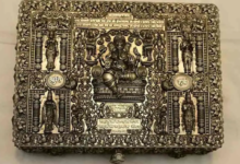 Photo of 3 किलो चांदी, 65 देवी-देवता के चित्र… जयपुर में शादी के कार्ड में खर्च हुए 25 लाख