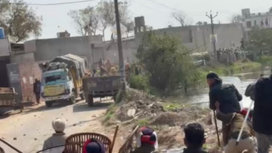 Photo of बठिंडा में तनाव: डीसी दफ्तर की तरफ बढ़ रहे किसानों और पुलिस के बीच झड़प