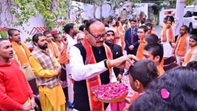 Photo of डिप्टी सीएम ब्रजेश पाठक ने 100 बटुकों को किया सम्मानित