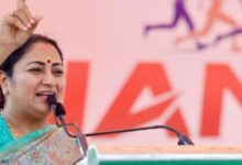 Photo of मुख्यमंत्री रेखा ने रखी एक साल की उपलब्धियों की रिपोर्ट